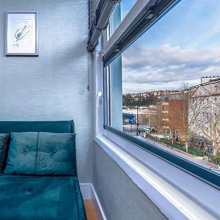 Apartman Stokes Croft City View Apartment With Workspace Bristol